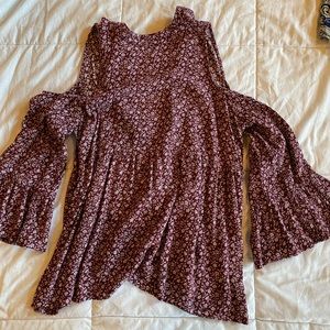 American Eagle off shoulder and cut out back long sleeve